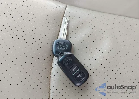 2005 Toyota Highlander Limited V6 from USA, damaged, VIN JTEEP21A450096268